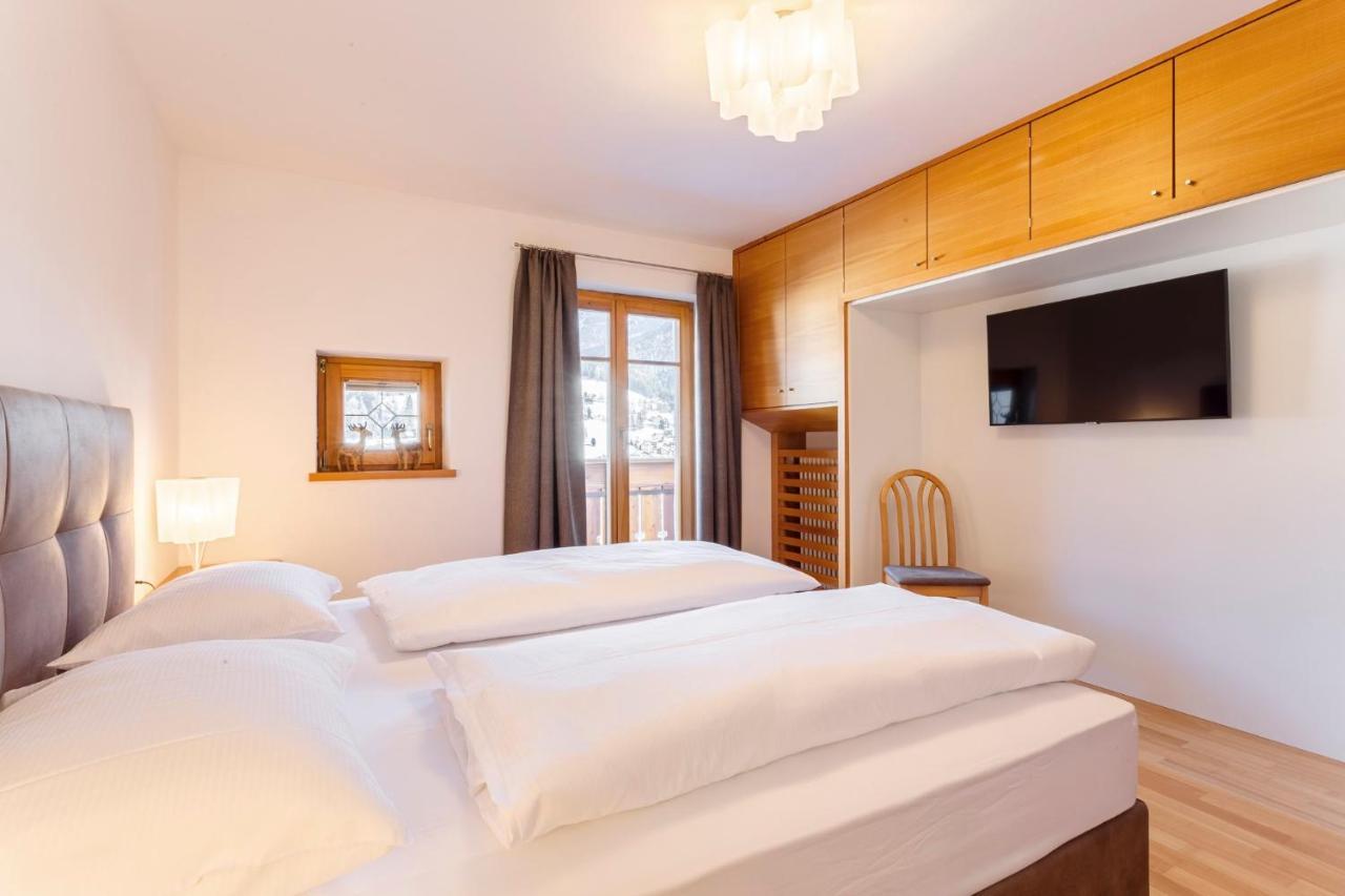 Am Rainell Hof Apart otel Urtijëi Dış mekan fotoğraf